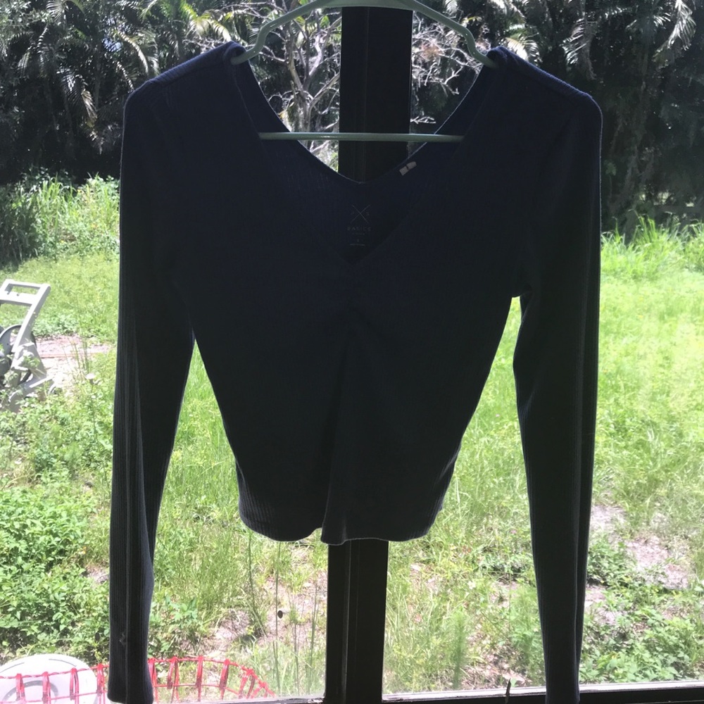 Blue long sleeve crop top
